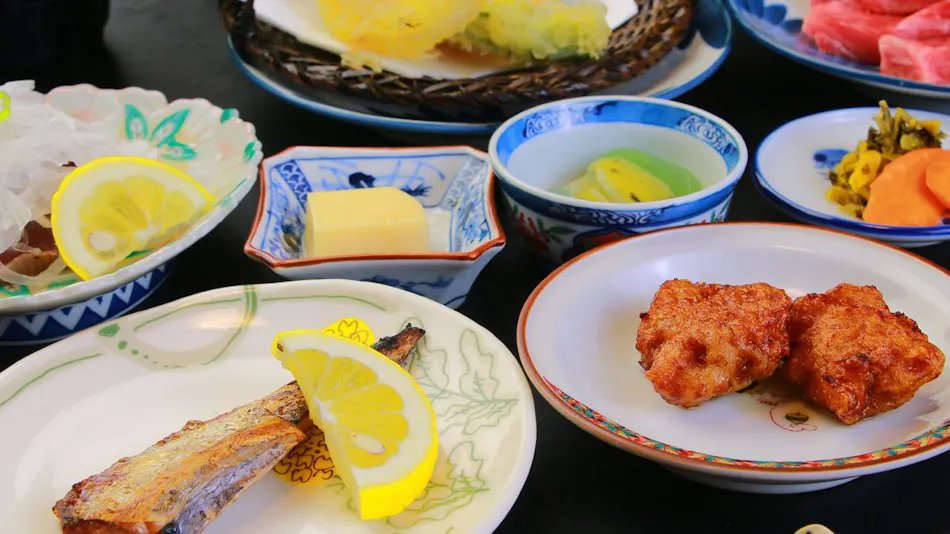 Family Ryokan Kawakyu with Showa Retro, private hot spring