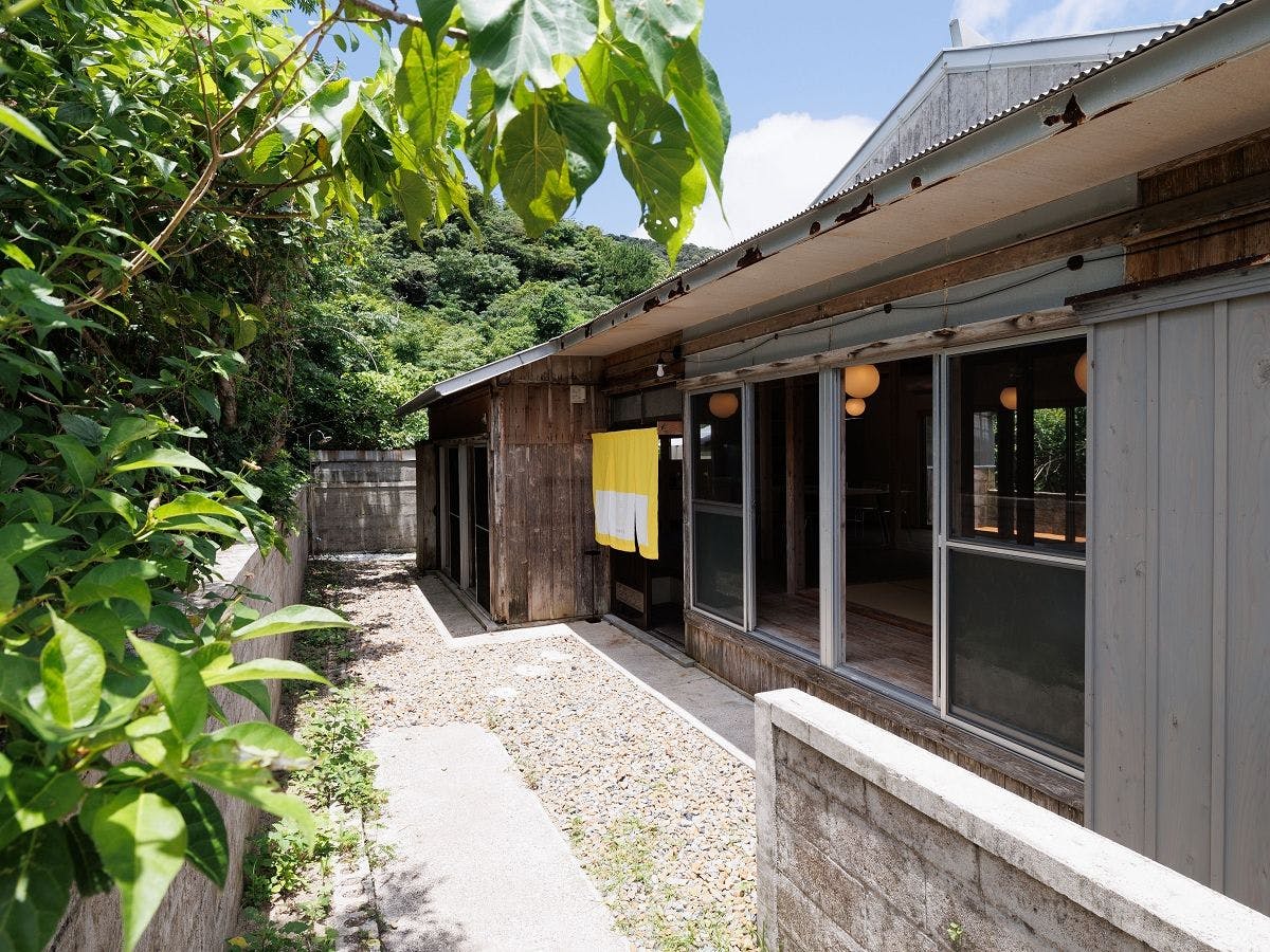 ＜ที่พักซุและออนเซ็นกลางแจ้ง＞ภายนอกอาคาร