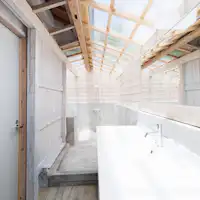 <ที่พักแห่งธรรมชาติและออนเซ็นกลางแจ้ง>โซนอาบน้ำ