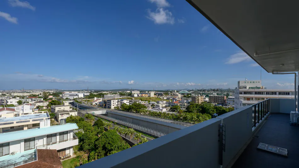 &Monde. Okinawa Arena Condominium