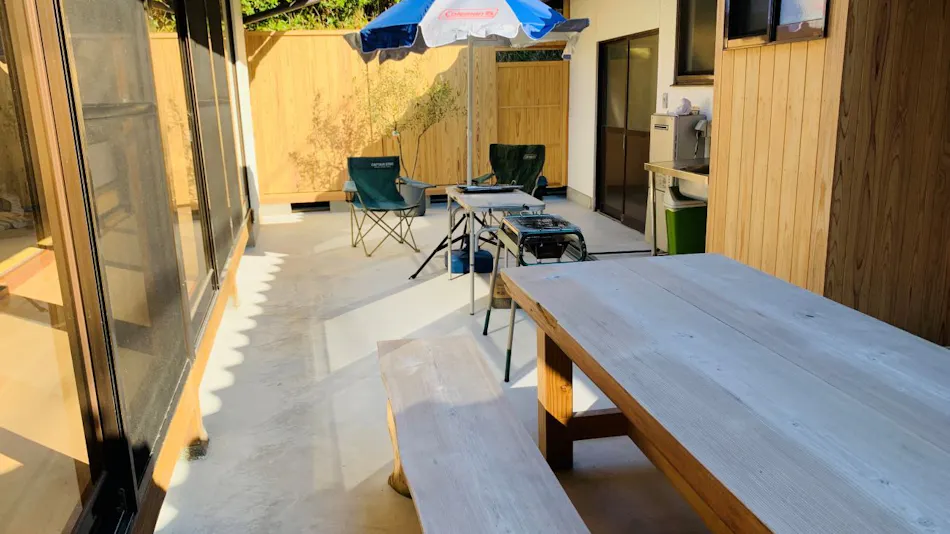 MIU HOUSE
