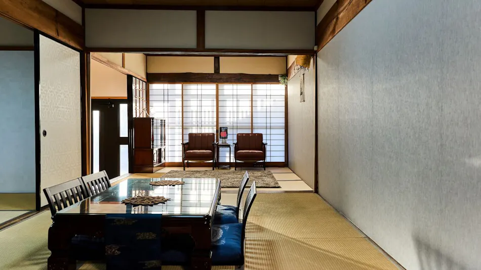MIU HOUSE