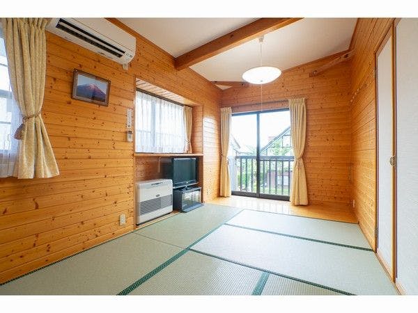Ururun Kawaguchiko Cottage