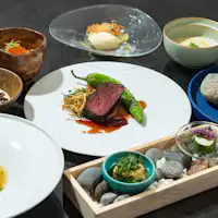 ภาพตัวอย่างคอร์สไคเซกิแบบโมเดิร์น