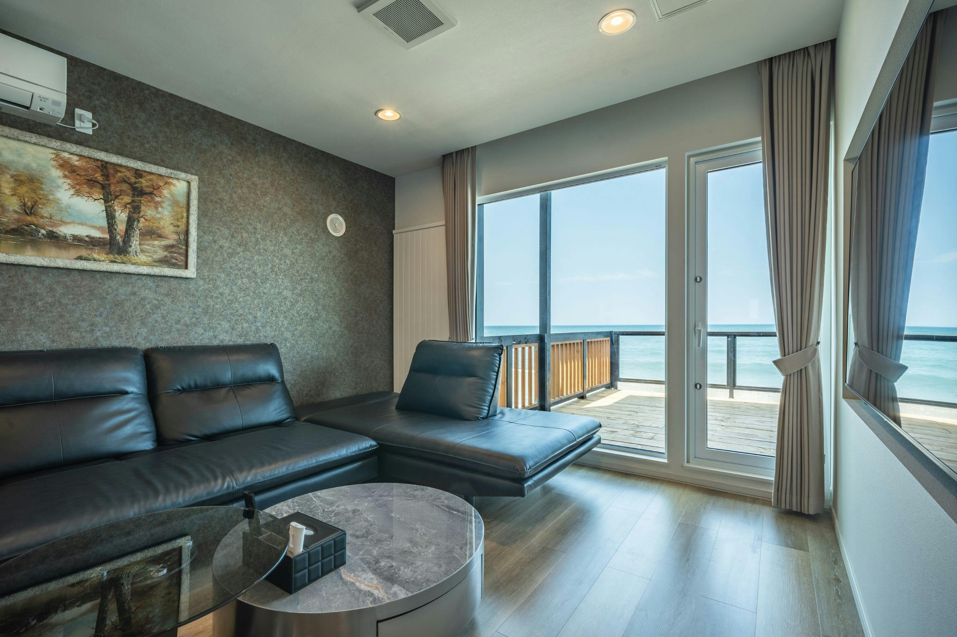 รอยัลสวีทพร้อมระเบียงขนาดใหญ่