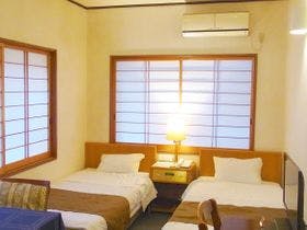 磯料理とワインの宿　春日ホテル