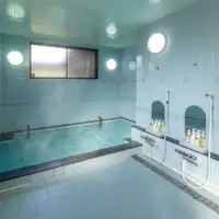 ห้องอาบน้ำรวมขนาดใหญ่