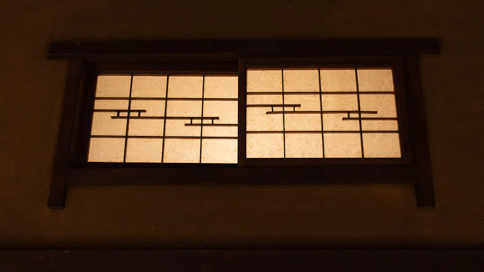 Classic & Modern SELF-STYLED HOTEL Banba Oosone