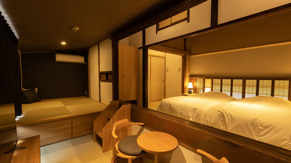 Classic & Modern SELF-STYLED HOTEL Banba Oosone