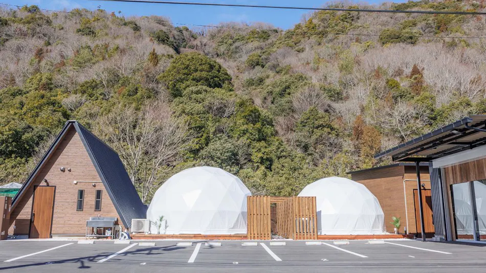 Riverside Glamping Kamiseno