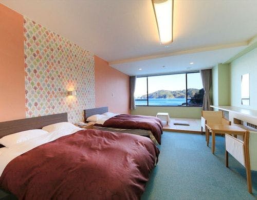 海側・オーシャンビュー和洋室