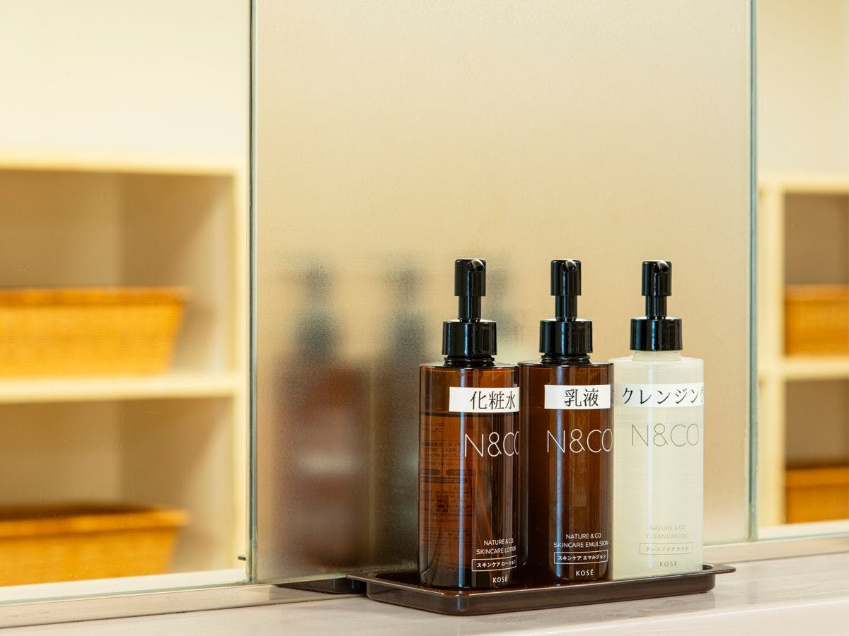 *【탈의실(남탕)】