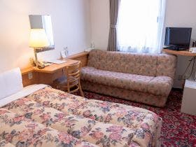 デイリーホテル 新座店