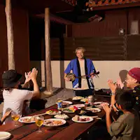 การแสดงสดเพลงพื้นบ้านด้วยซันชิน♪