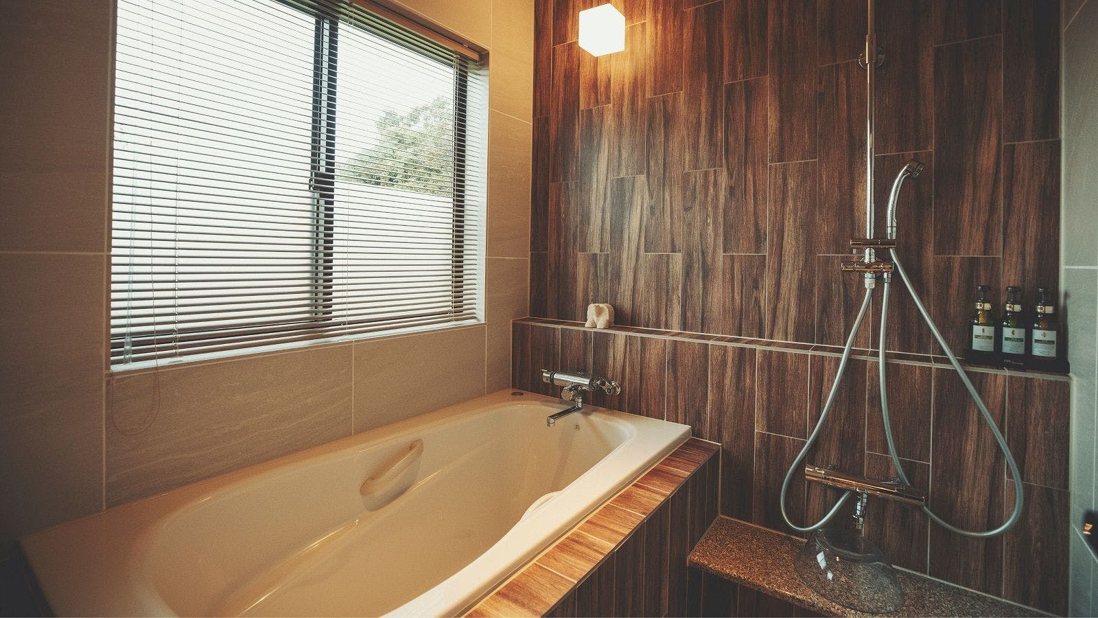 Island Villa Premier ห้องน้ำ