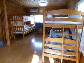 いのしし亭　桐山荘