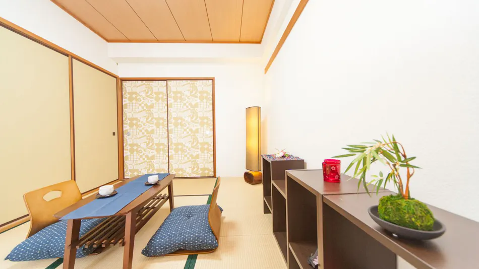 Awaji Central Room NC08
