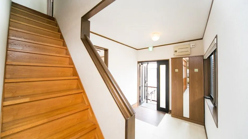 7 min to JR Yokkaichi STN Large House