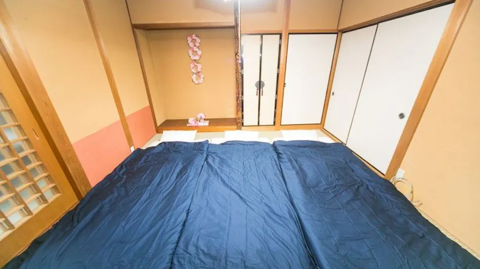 7 min to JR Yokkaichi STN Large House