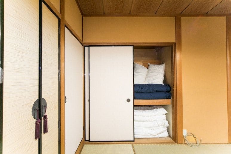 7 min to JR Yokkaichi STN Large House