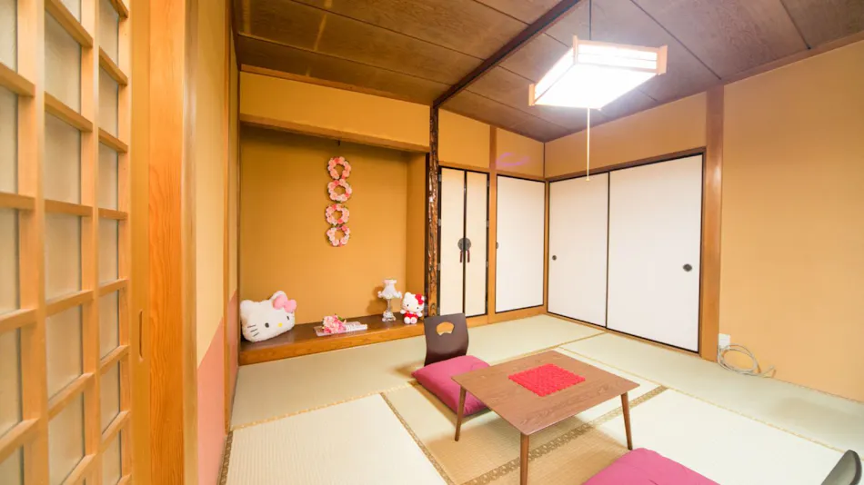 7 min to JR Yokkaichi STN Large House