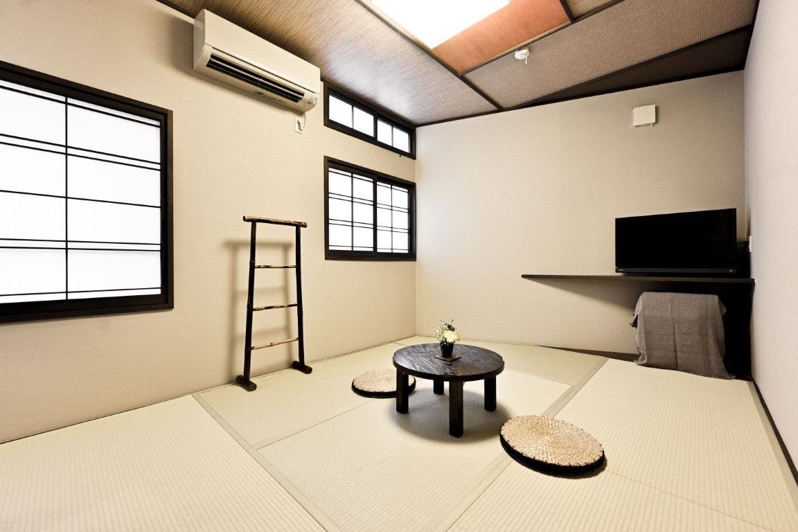 일본식 방 [카키]