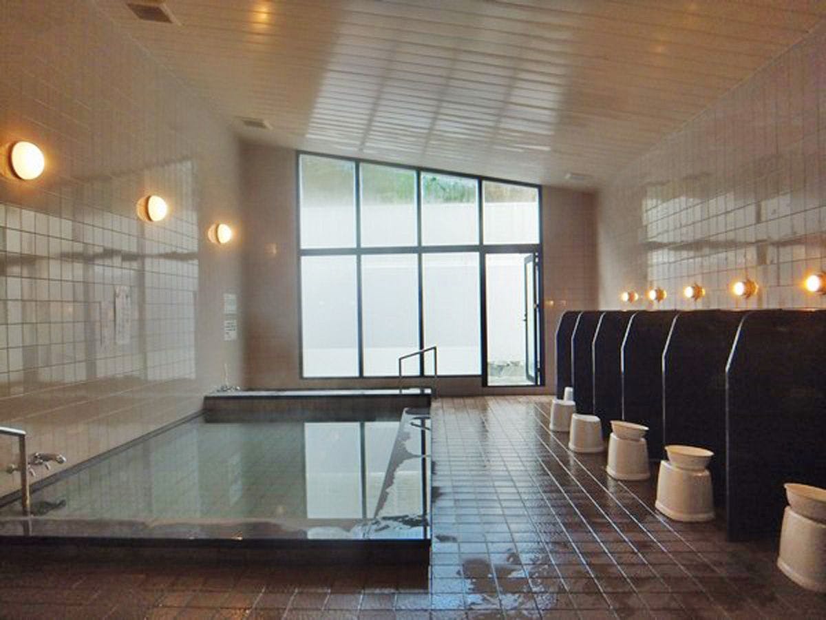 *【น้ำพุร้อนทาดะ】