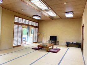 多田温泉　白龍館