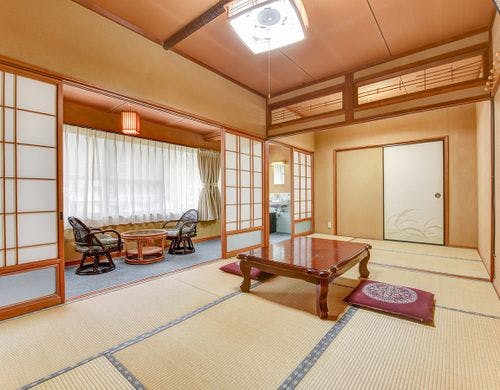*【和室一例】和室12畳(トイレ付き)