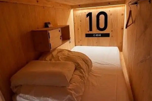 ห้องเดี่ยวใช้ร่วมกันชายหญิง