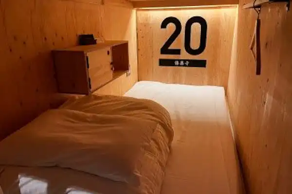 ห้องเดี่ยวสำหรับผู้หญิงเท่านั้น