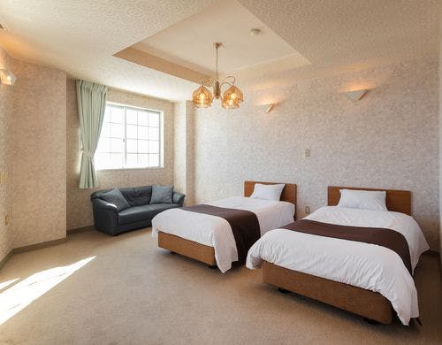 洋室（バストイレ付）