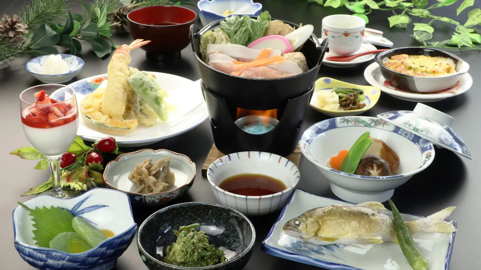Lodge Kirin: Private Bath and Local Cuisine Accommodation