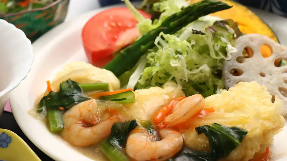 Lodge Kirin: Private Bath and Local Cuisine Accommodation