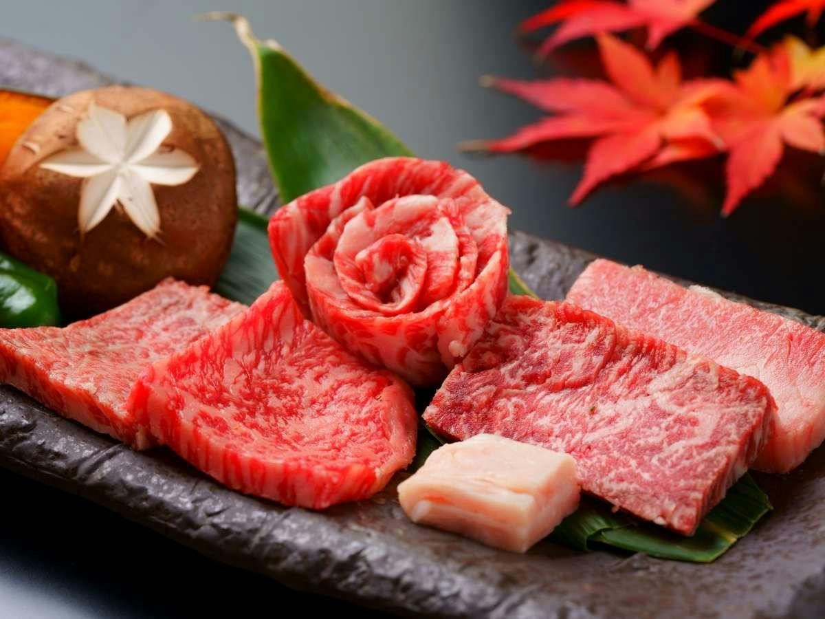 Keikoku no Yado Nihiki no Oni