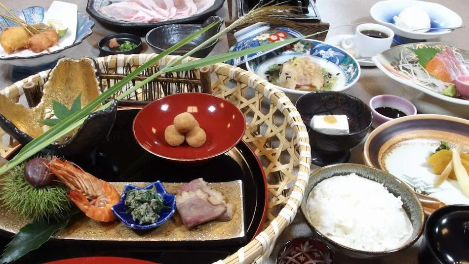 Keikoku no Yado Nihiki no Oni