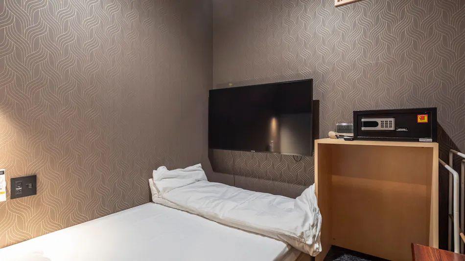 Asahi Sauna Capsule Inn Hirosaki