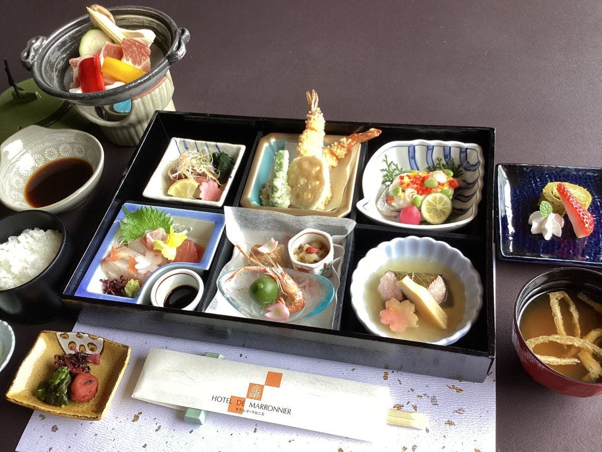 Hotel de Marronnier Yunoyama Onsen