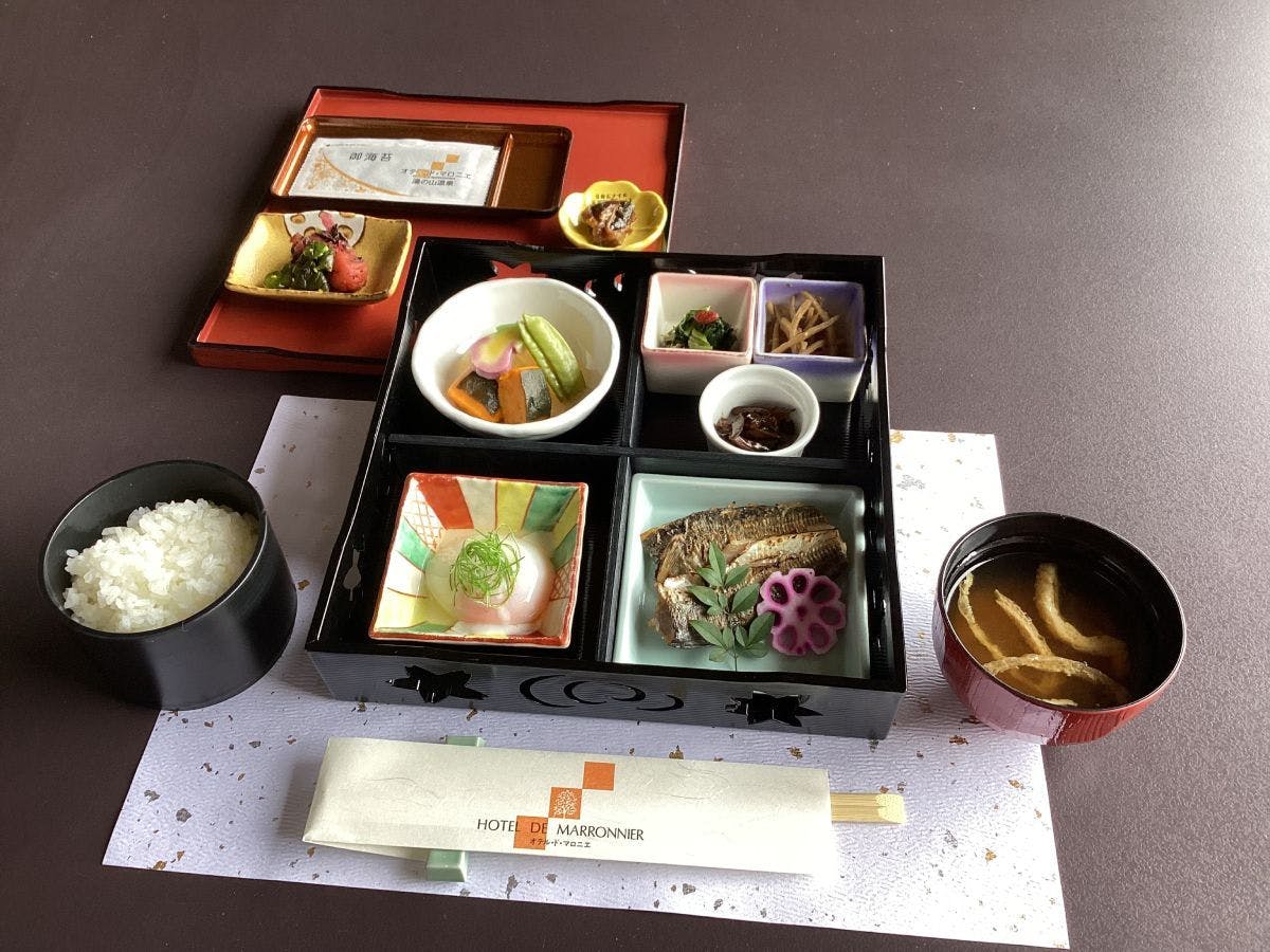 한식 아침 식사