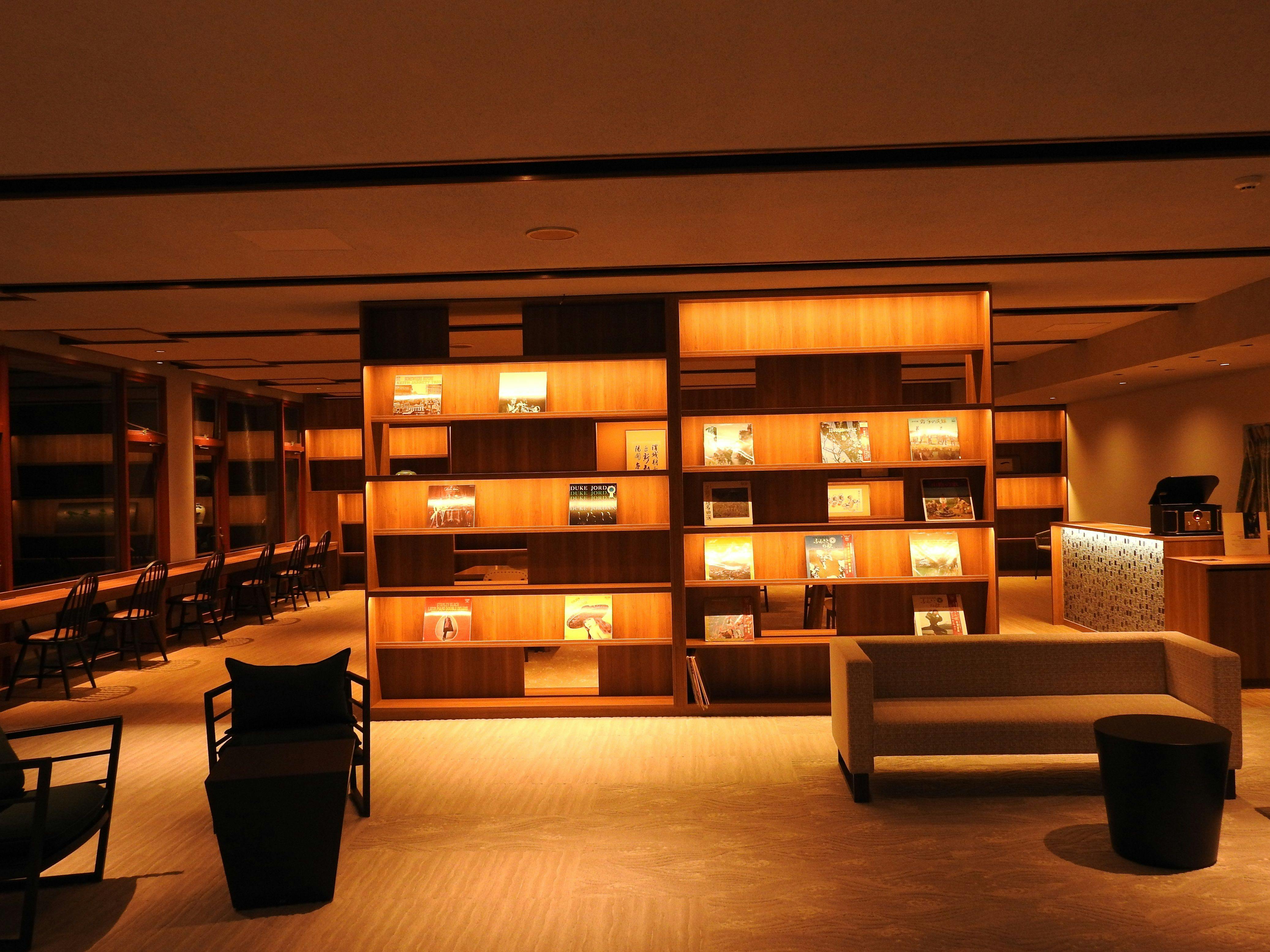 Oki Plaza Hotel