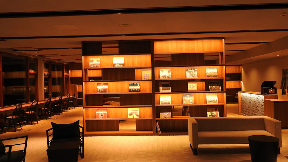Oki Plaza Hotel