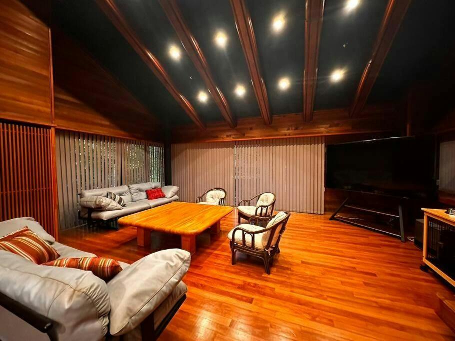 The No.10 Forest Haven Villa