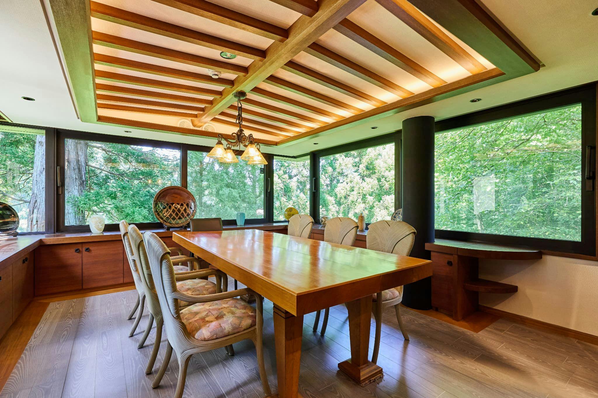 The No.10 Forest Haven Villa