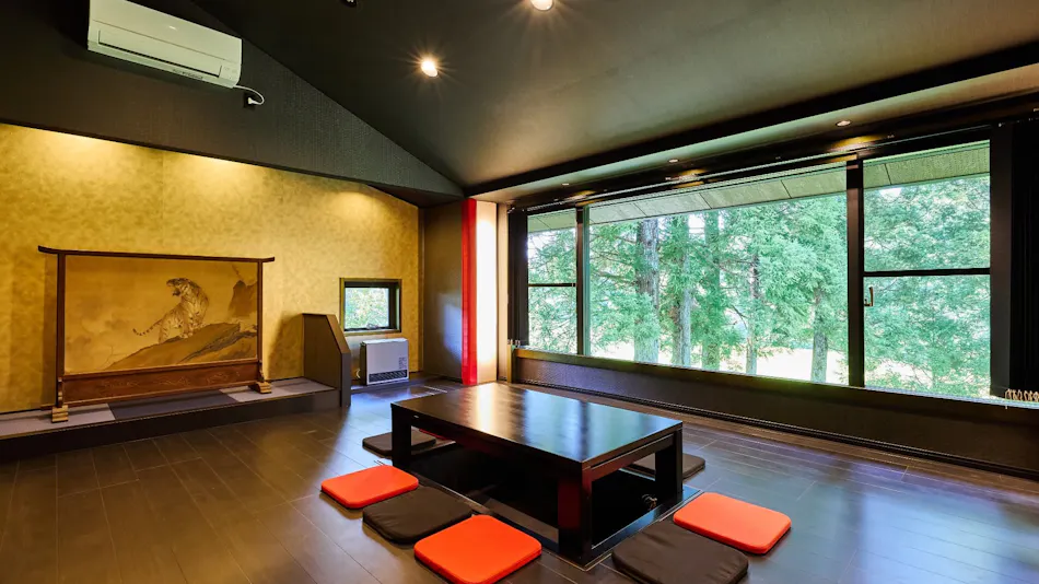 The No.10 Forest Haven Villa