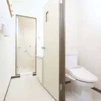 ห้องน้ำแบบแยกส่วนที่รับประกันความผ่อนคลาย