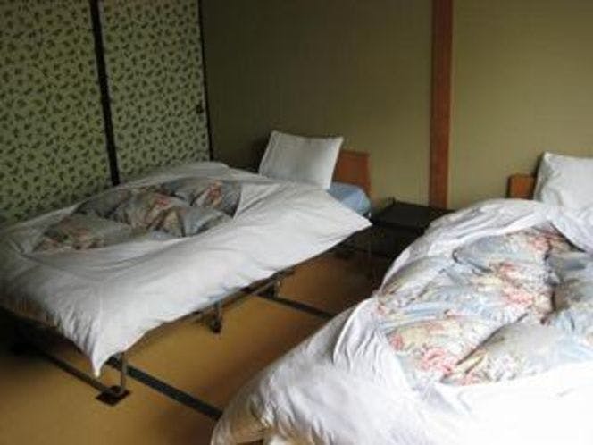 Towada Lake Backpackers