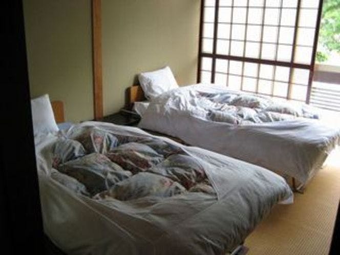 Towada Lake Backpackers