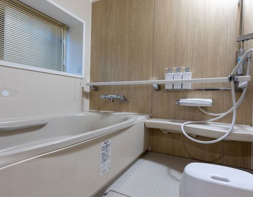 *【菊の間】～貴重な置物も～