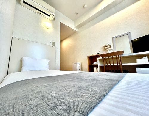 洋室　シングルルーム　ベッド