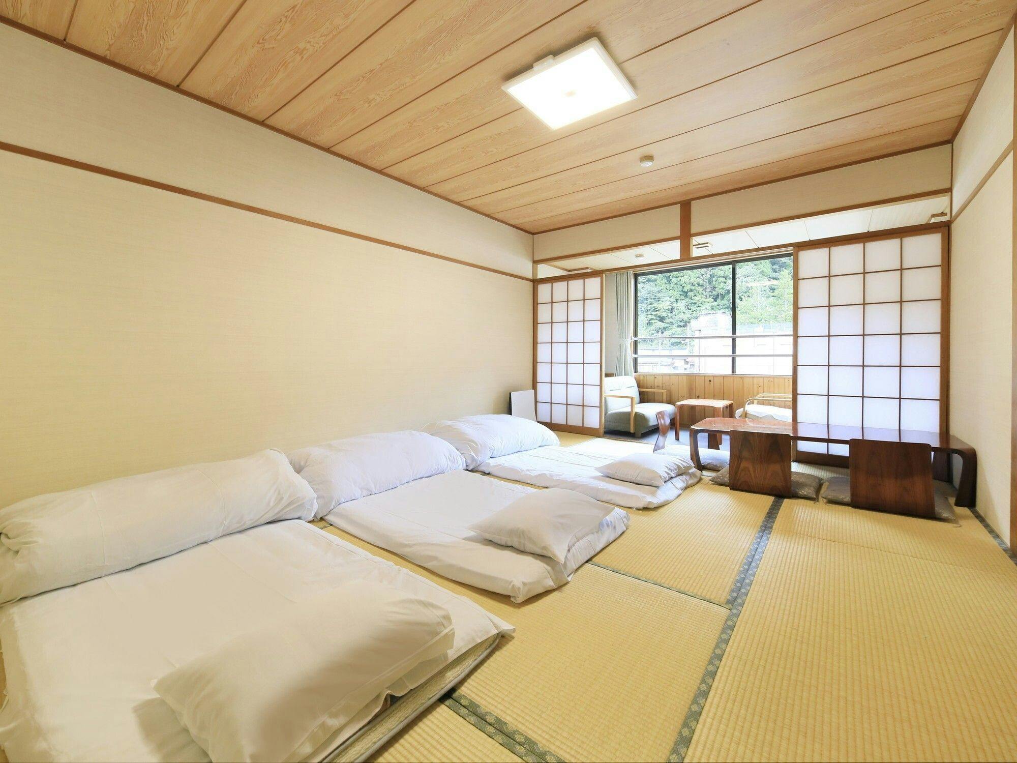 [ห้องริมแม่น้ำ 10 เสื่อทาทามิ]